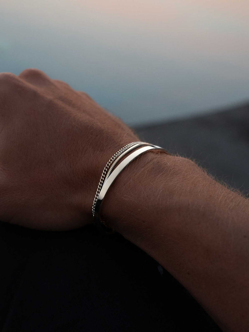PULSERA DE CADENA MINIMALISTA